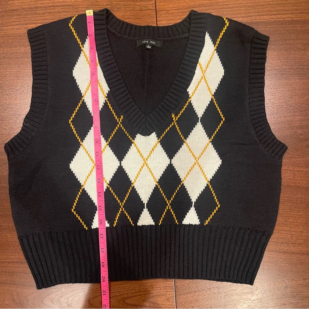 Love Tree Argyle V-Neck Knitted Sweater Vest Size Large - Picture 6 of 7